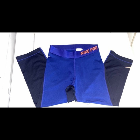 Nike‎ Pro capri leggings - Picture 1 of 6